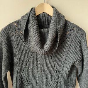 Express Size XS Gray Sweater Set